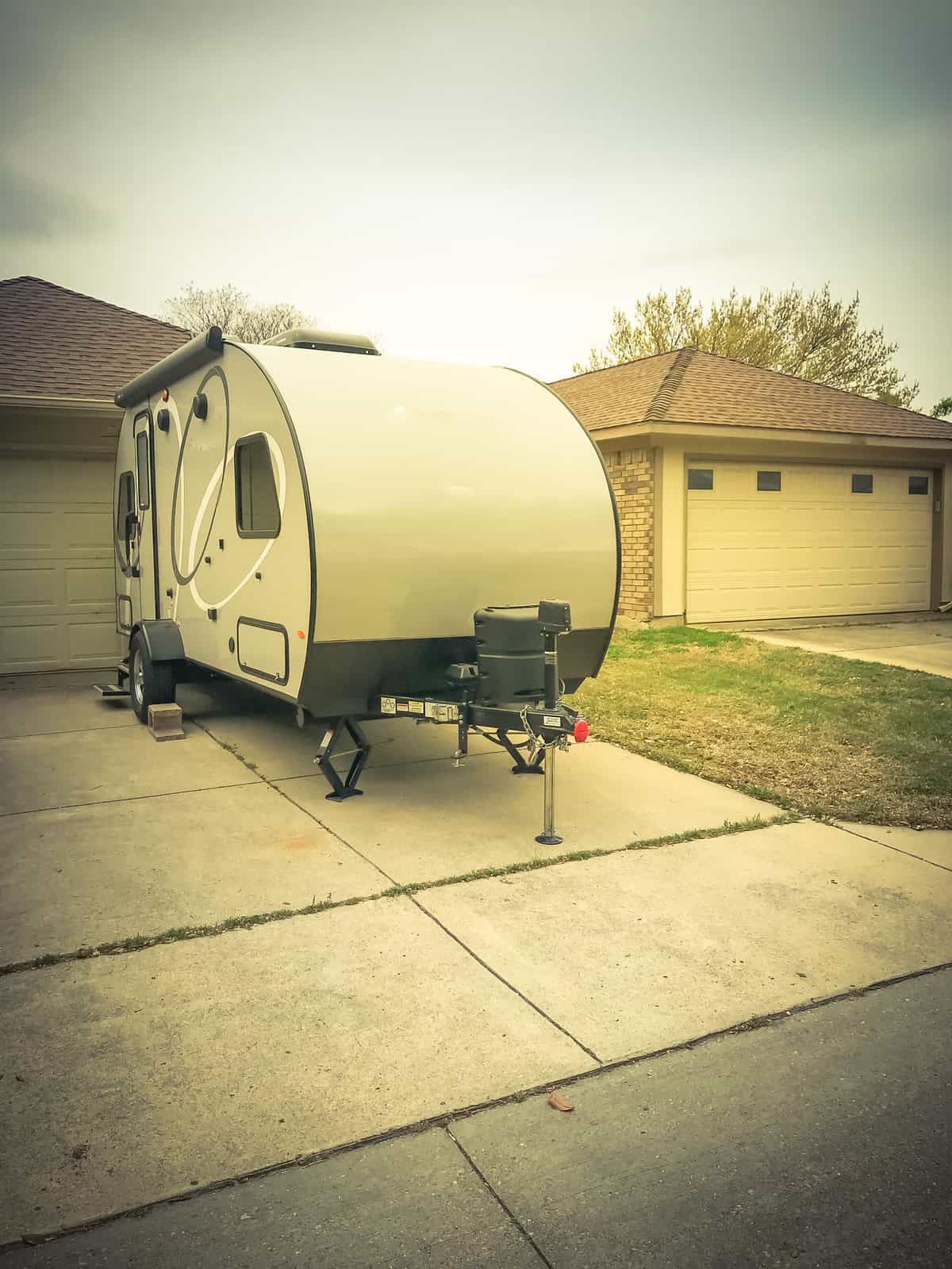 Can I Park My Camper in My Driveway?